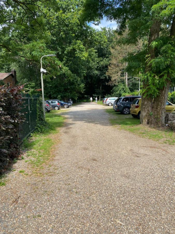 Ruim privacyvol chalet met overdekt terras Ermelo Buitenkant foto